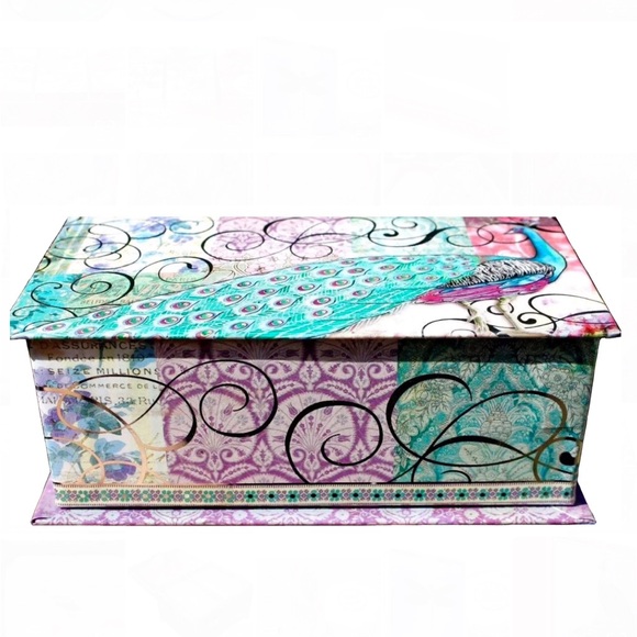 Punch Studio Peacock Swan Lake Music Box w/Luxury Jasmine Scented Soap (17610) - Picture 5 of 10